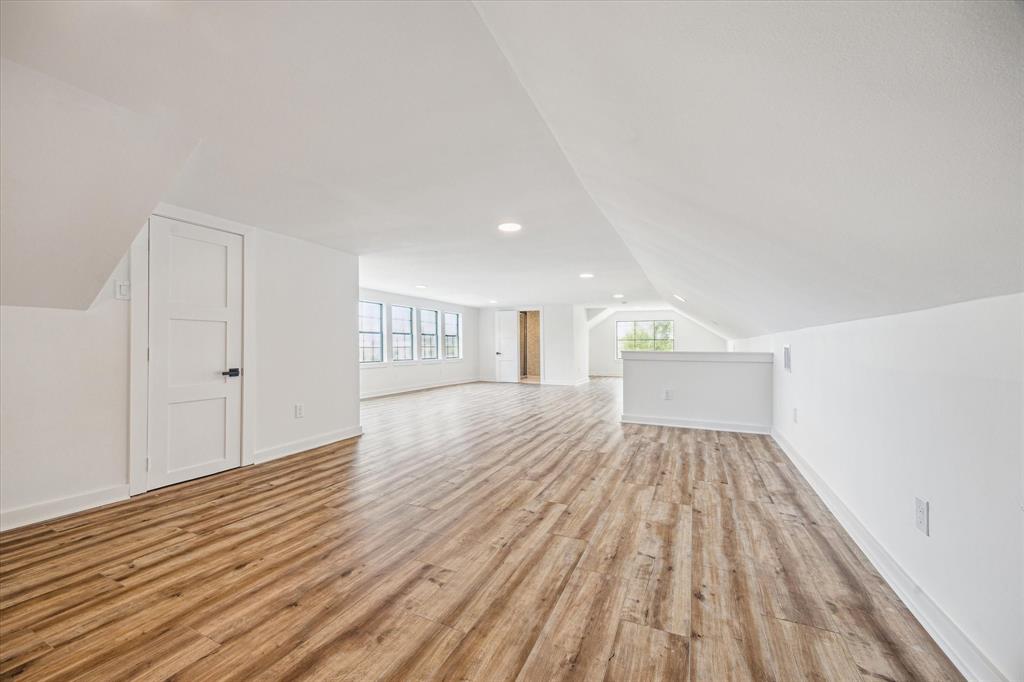 3202 Parkwood Drive, Houston, Texas image 4