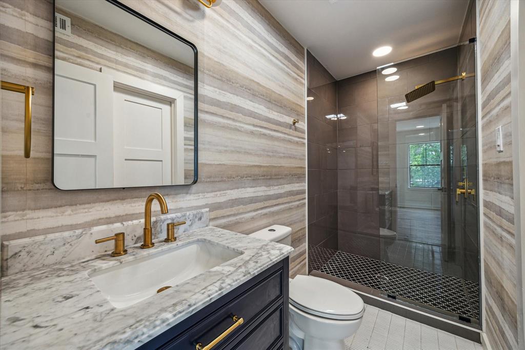 3202 Parkwood Drive, Houston, Texas image 21