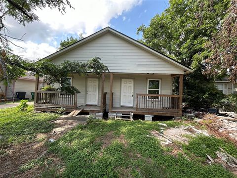 Duplex in Houston TX 4611 Rawley Street.jpg