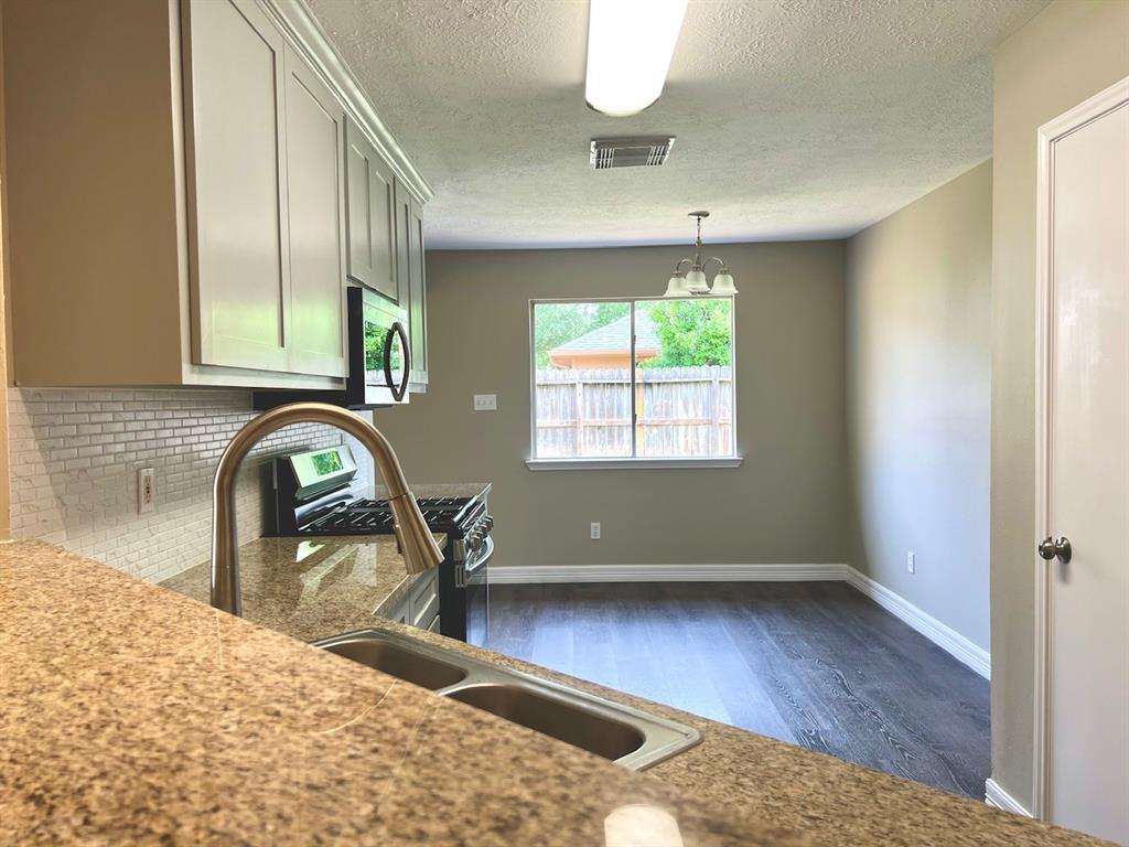 19326 Misty Cove Drive, Katy, Texas image 19