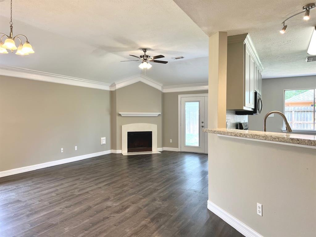 19326 Misty Cove Drive, Katy, Texas image 14