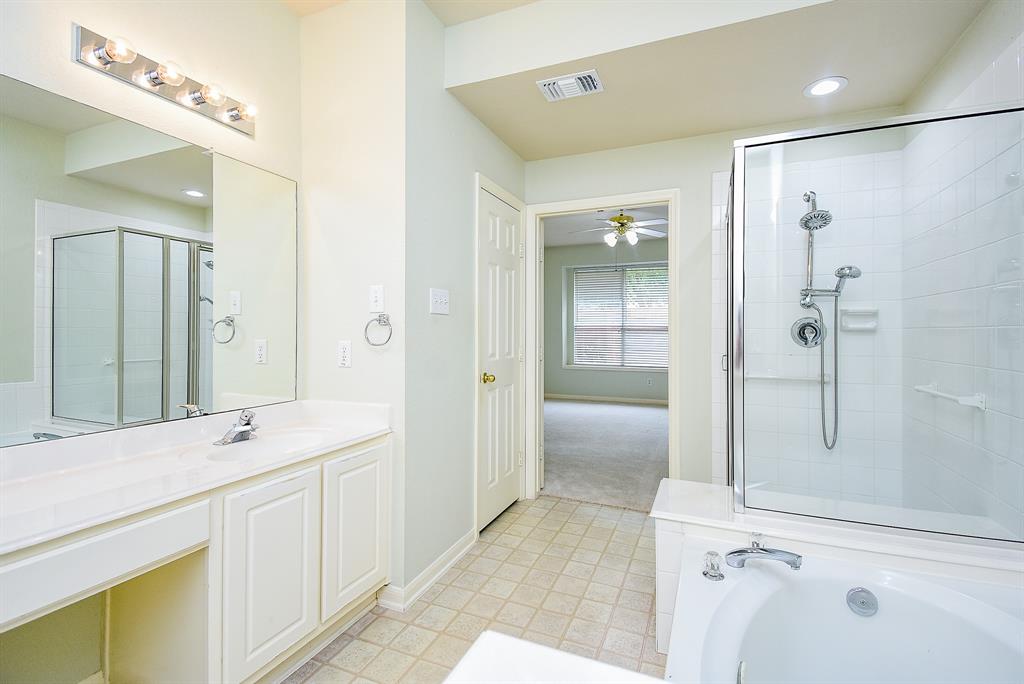 7218 Welshwood Lane, Sugar Land, Texas image 23