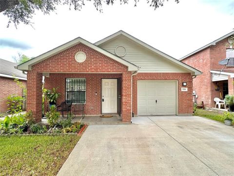 Photo of 3314 Boynton, Drive, Houston, TX 77045 (MLS # 83885991)