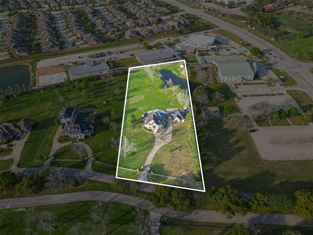 5003 Shiloh Lake Drive
