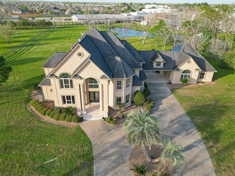Photo of 5003 Shiloh Lake Drive, Richmond, TX 77407 (MLS # 96046513)