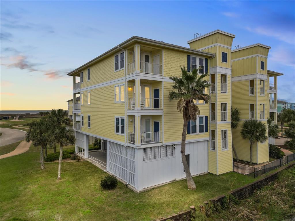 4111 Pointe West Drive #201, Galveston, Texas image 2