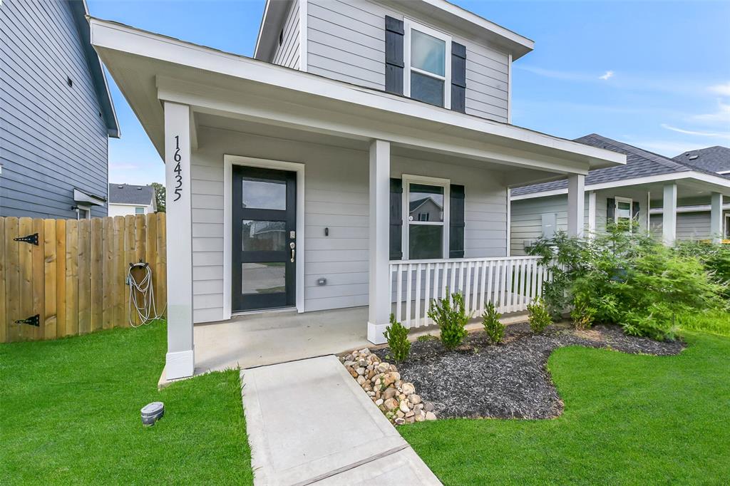 16435 Valerie Marie Place, Conroe, Texas image 2