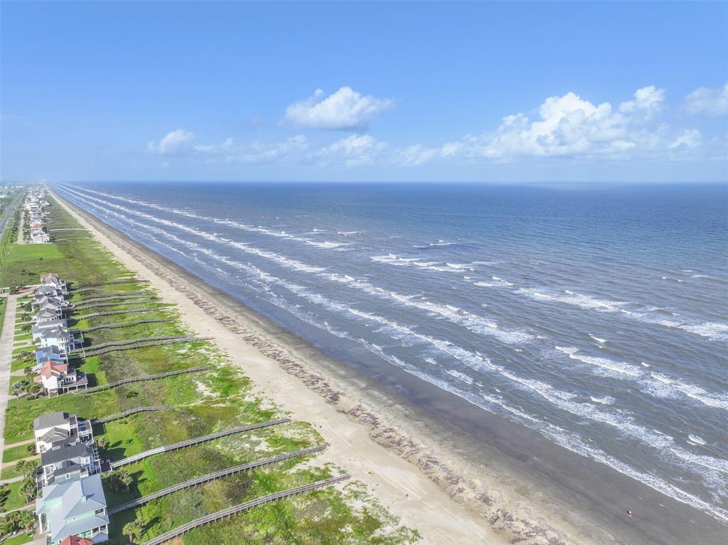 4119 Bluewing Teal Court, Galveston, Texas image 22