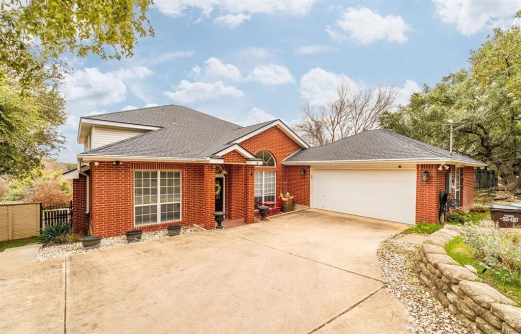 105 Breeze Ridge