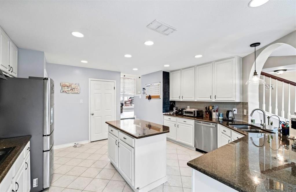 105 Breeze Ridge