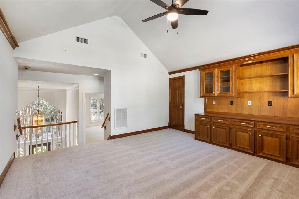 110 E Morning Cloud Cir Circle, The Woodlands, Texas image 41