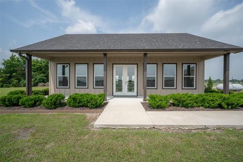 A home in Navasota