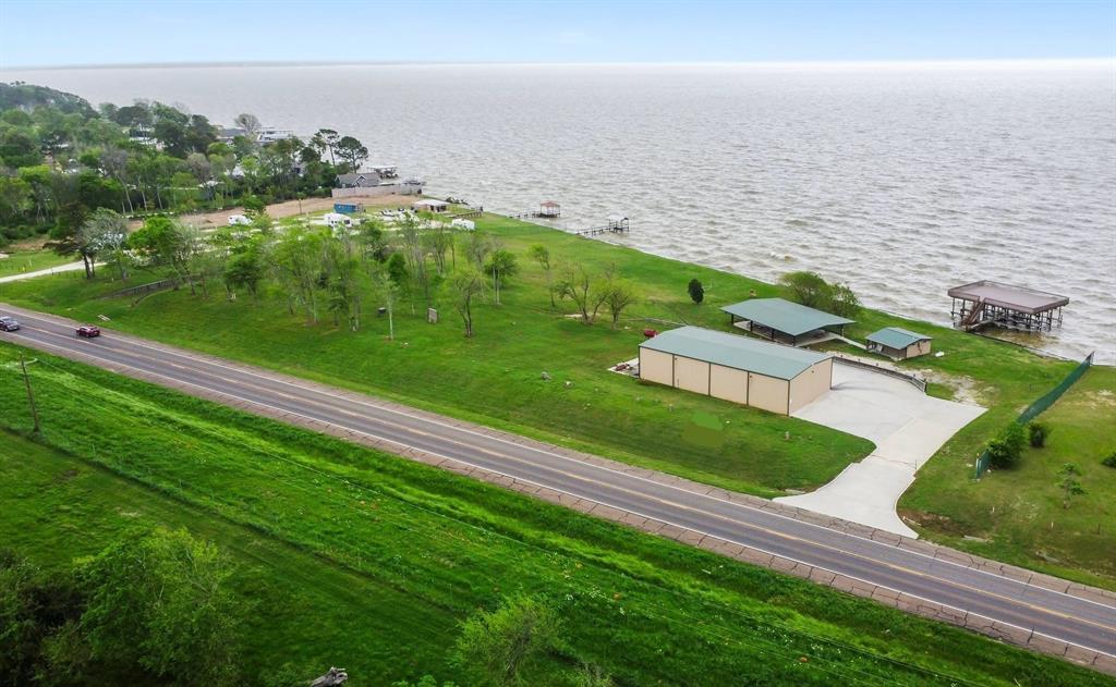 5001 Us Hwy 190, Point Blank, Texas image 3