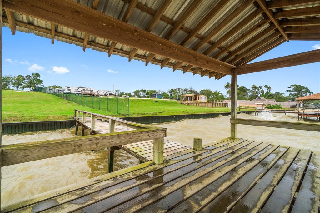 5001 Us Hwy 190, Point Blank, Texas image 9