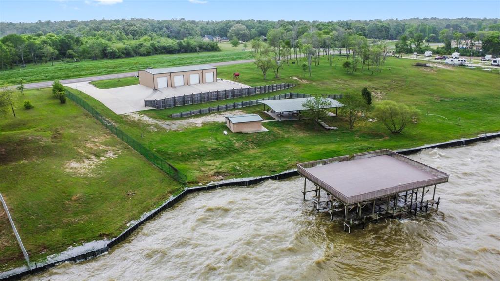 5001 Us Hwy 190, Point Blank, Texas image 2