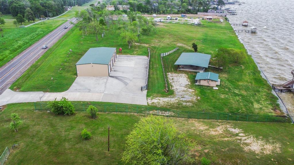 5001 Us Hwy 190, Point Blank, Texas image 4
