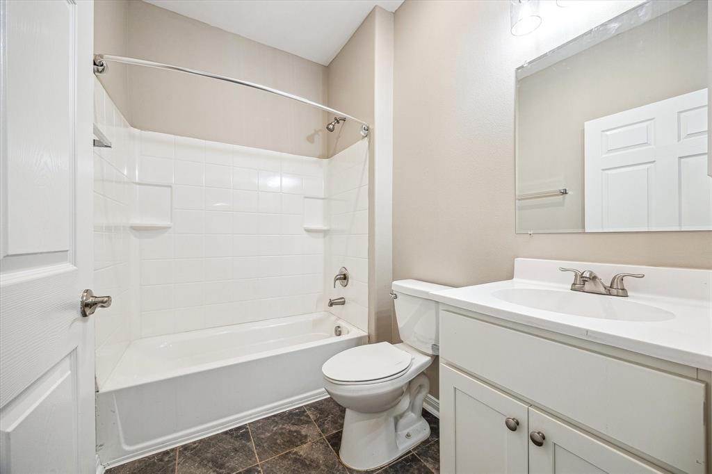 201 Smilie Road, Angleton, Texas image 7