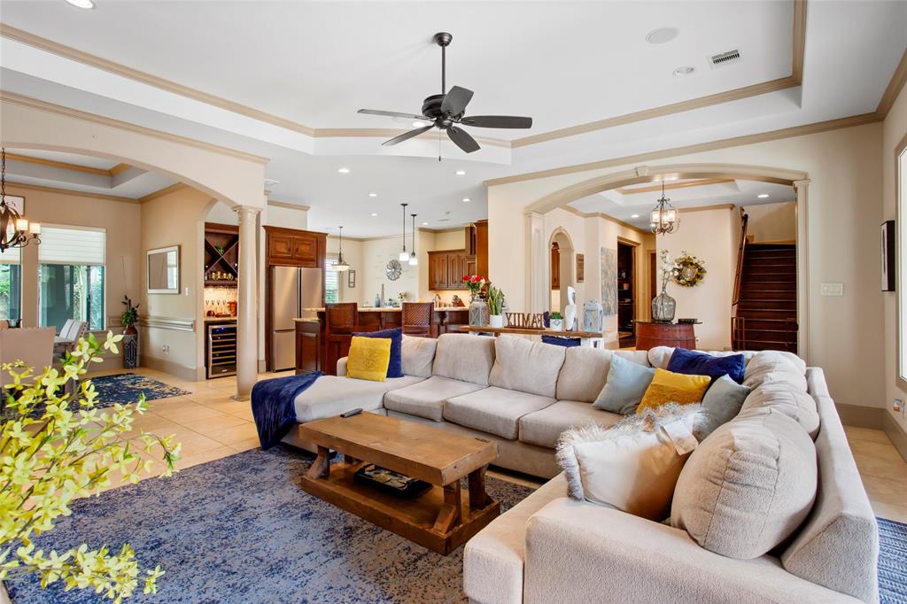 39 New Oak Trail, Humble, Texas image 14