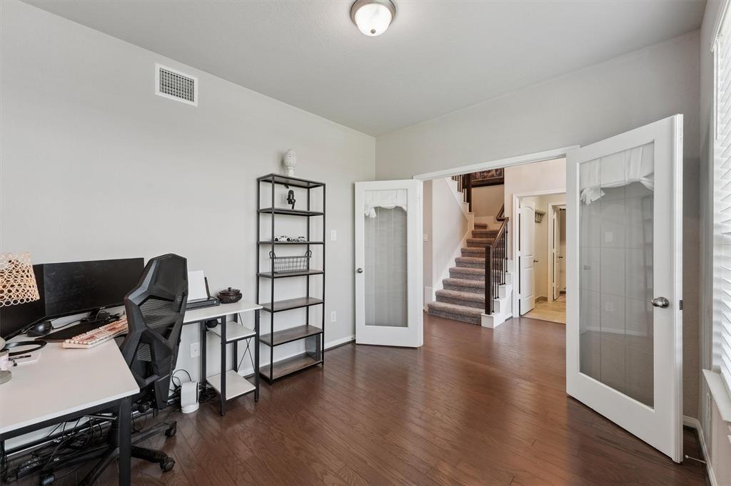 3651 Lake Bend Shore Drive, Spring, Texas image 7