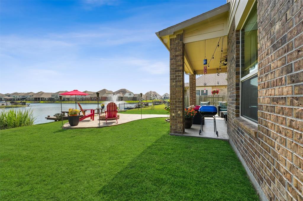 3651 Lake Bend Shore Drive, Spring, Texas image 41