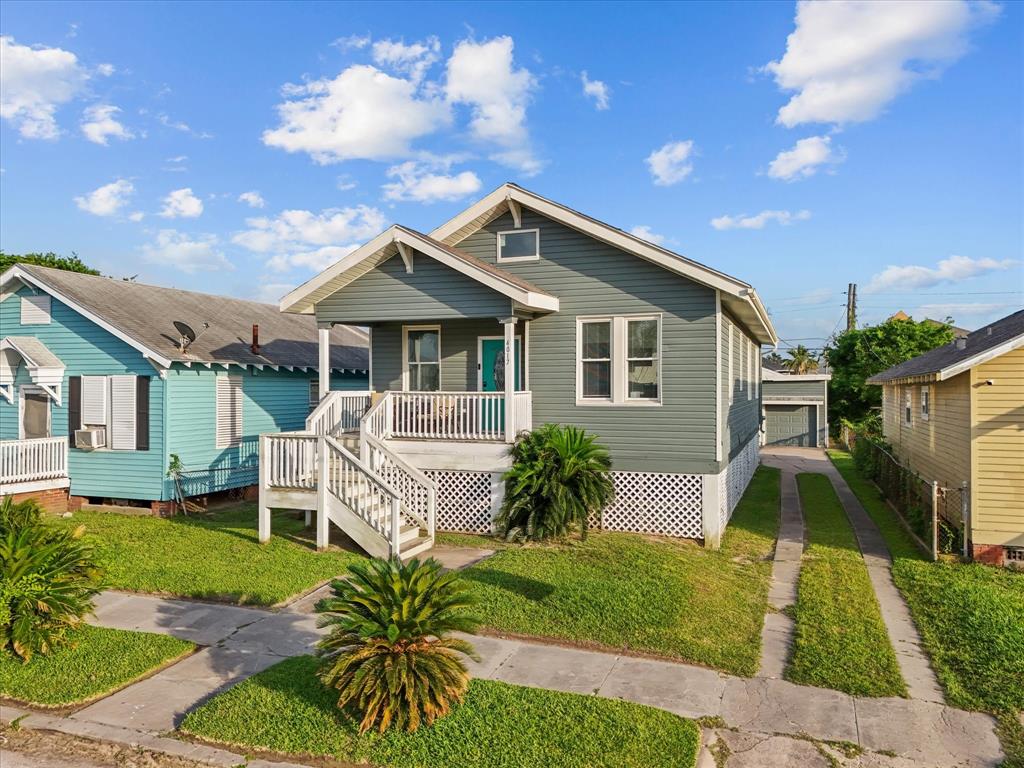 4017 Avenue L, Galveston, Texas image 1