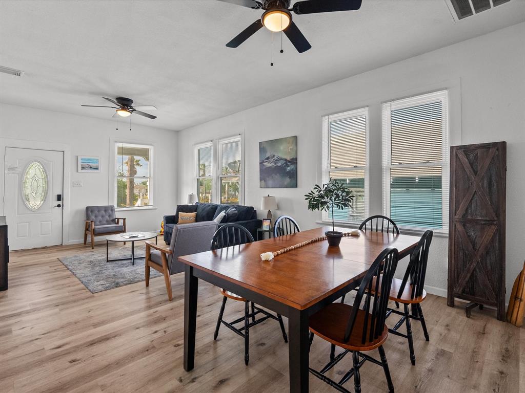4017 Avenue L, Galveston, Texas image 8