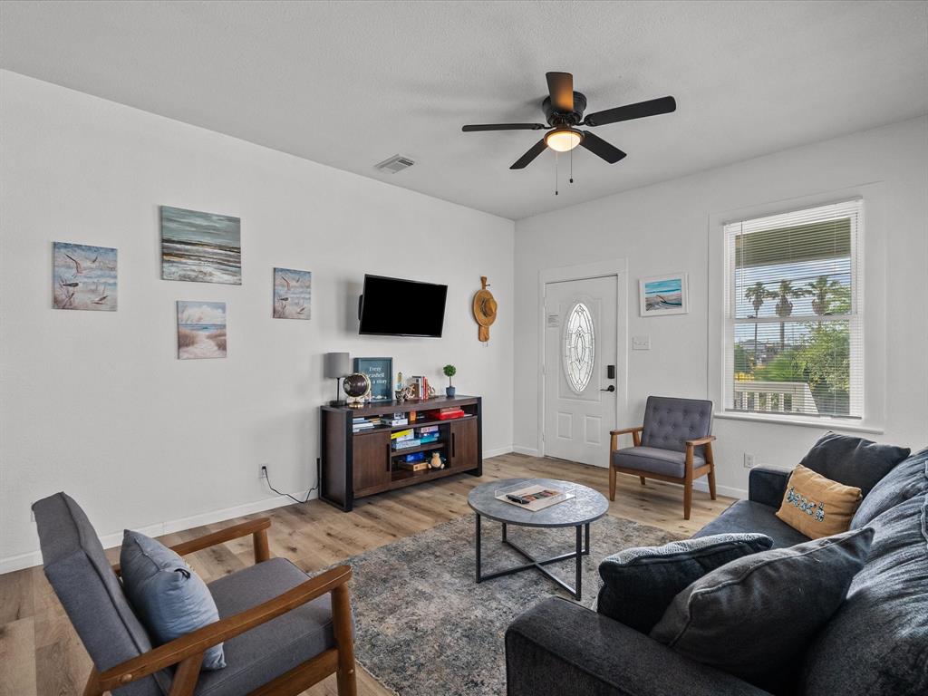 4017 Avenue L, Galveston, Texas image 6