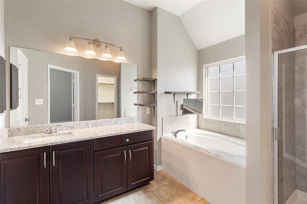 2055 Positano Loop, Bryan, Texas image 20