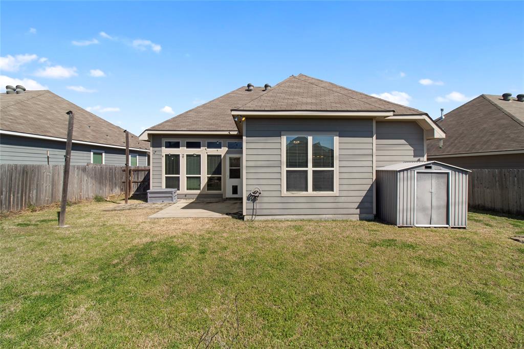 2055 Positano Loop, Bryan, Texas image 30