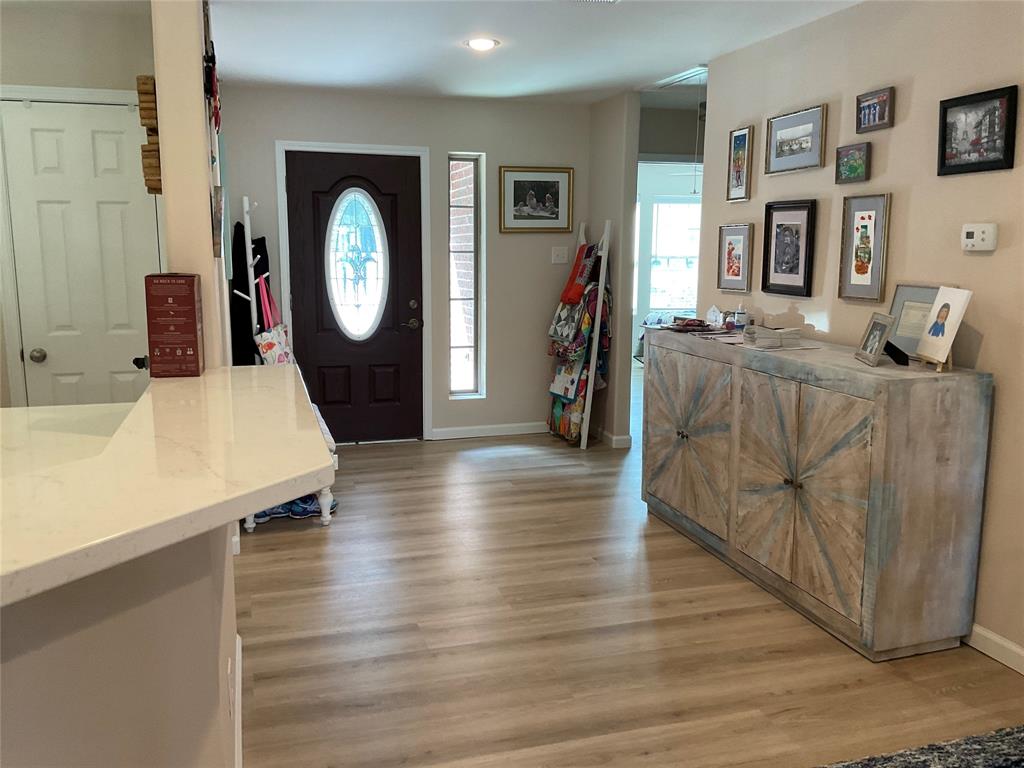 19 Trail Lake