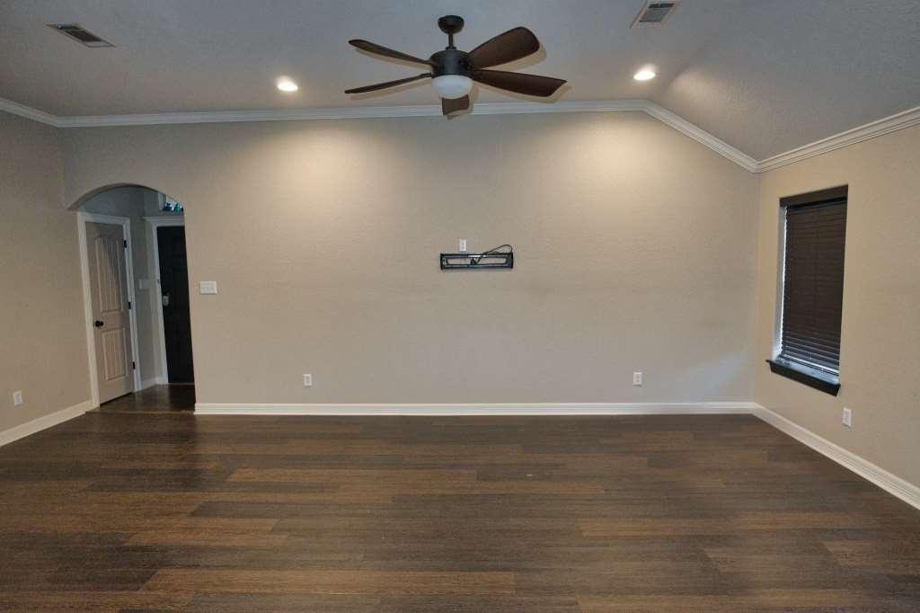 107 Brazos Court, Richwood, Texas image 5