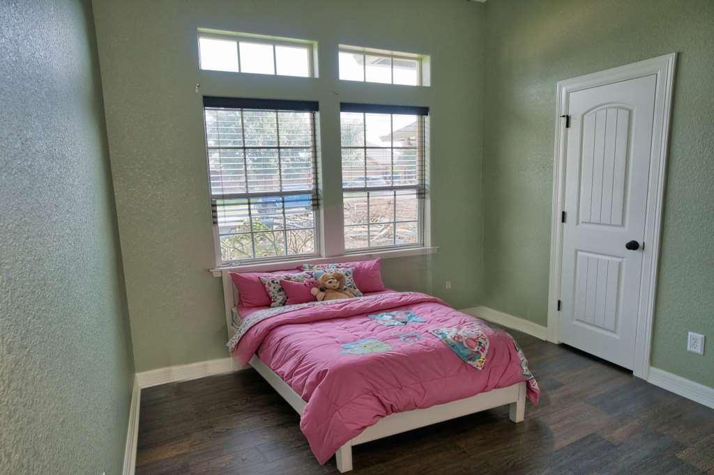 107 Brazos Court, Richwood, Texas image 15