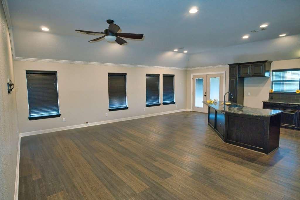 107 Brazos Court, Richwood, Texas image 4