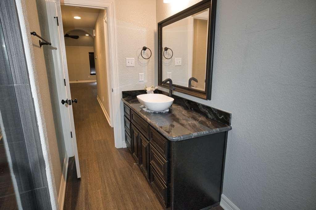 107 Brazos Court, Richwood, Texas image 22