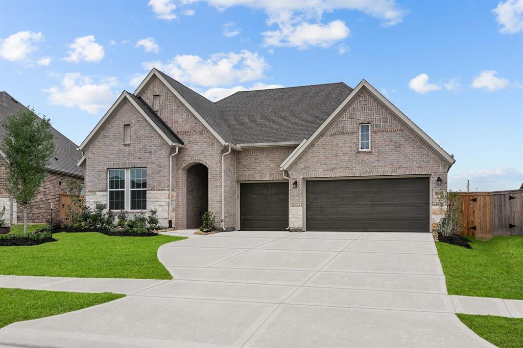 21803 Oakwood Drive, Waller, Texas image 2