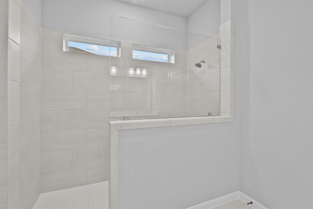 21803 Oakwood Drive, Waller, Texas image 42