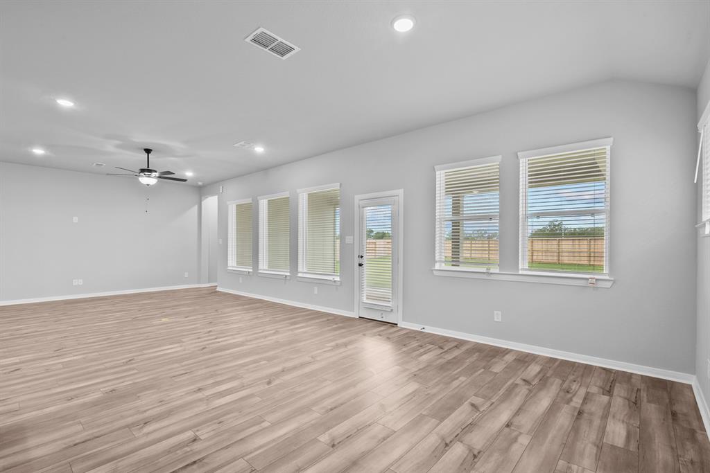 21803 Oakwood Drive, Waller, Texas image 35