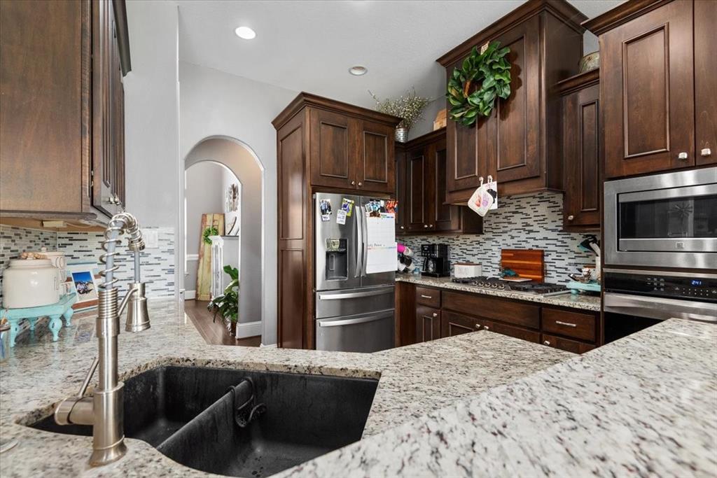 231 N Waterstone Drive, Montgomery, Texas image 13