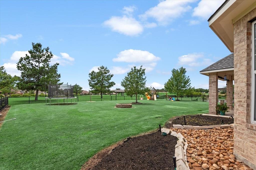 231 N Waterstone Drive, Montgomery, Texas image 34