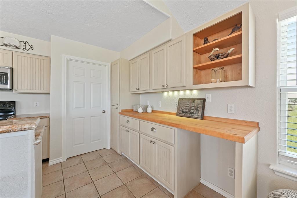 18606 Shaman Drive, Galveston, Texas image 10