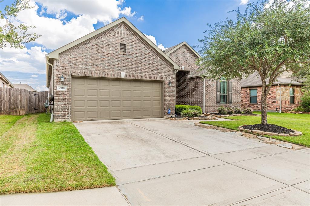2918 Katy Town Lane, Katy, Texas image 24