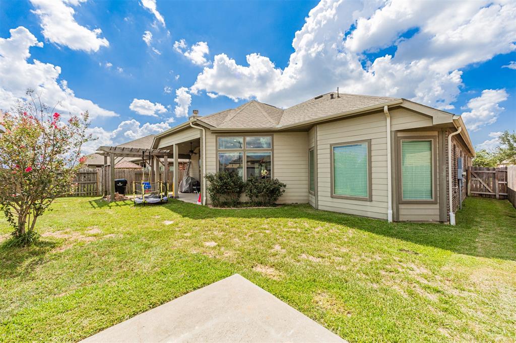 2918 Katy Town Lane, Katy, Texas image 23