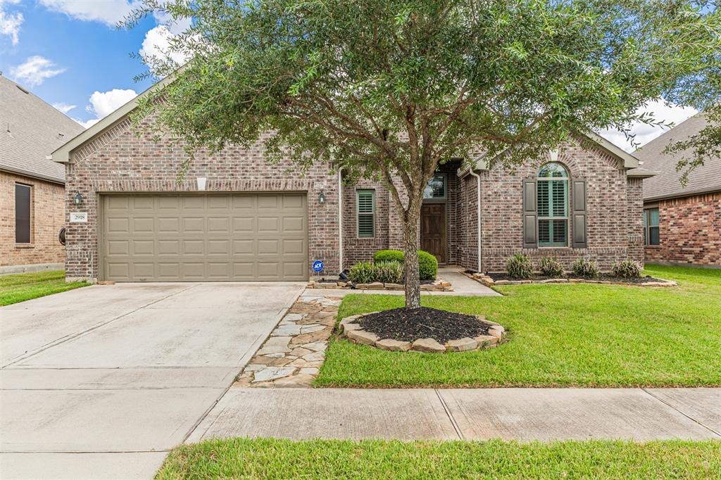 2918 Katy Town Lane, Katy, Texas image 1