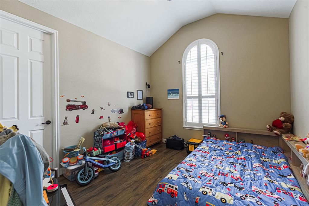 2918 Katy Town Lane, Katy, Texas image 18