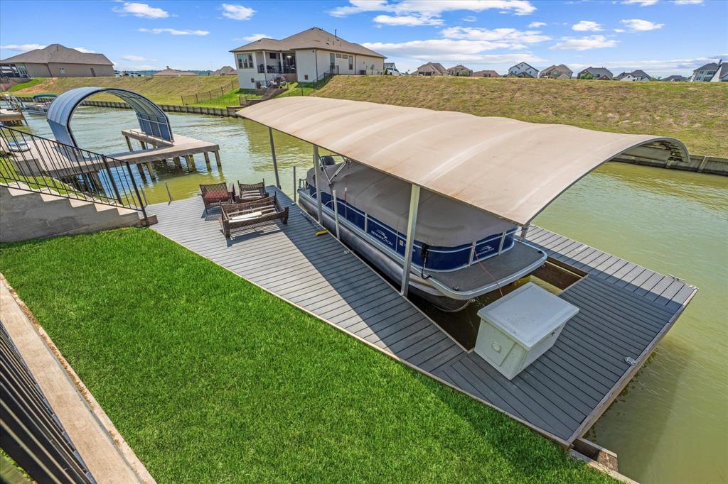 10737 S Lake Mist Lane, Willis, Texas image 32
