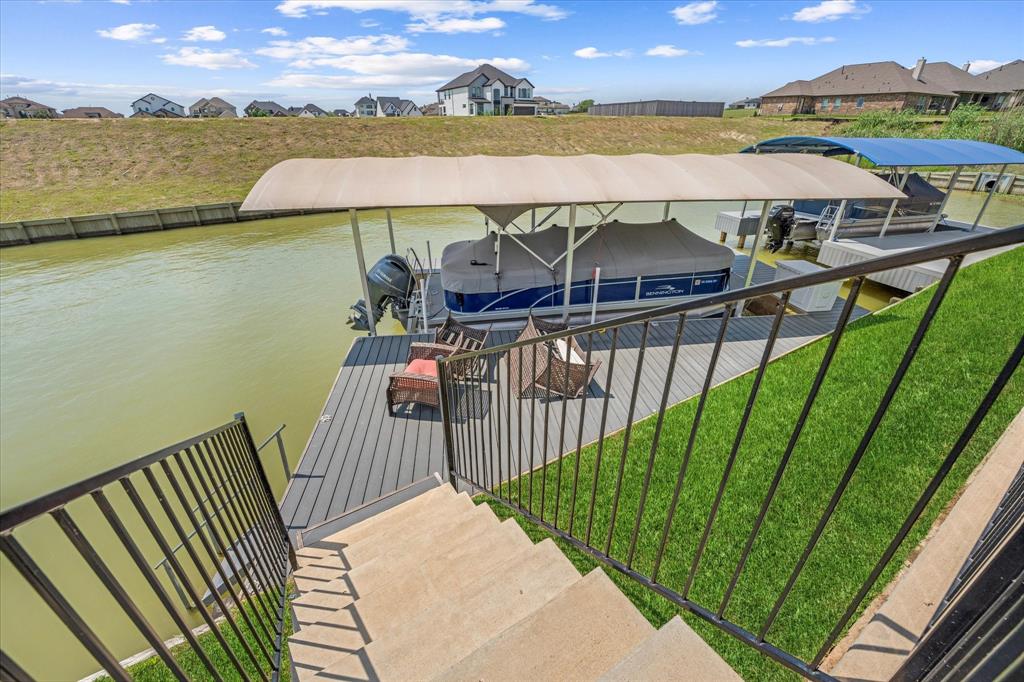 10737 S Lake Mist Lane, Willis, Texas image 33