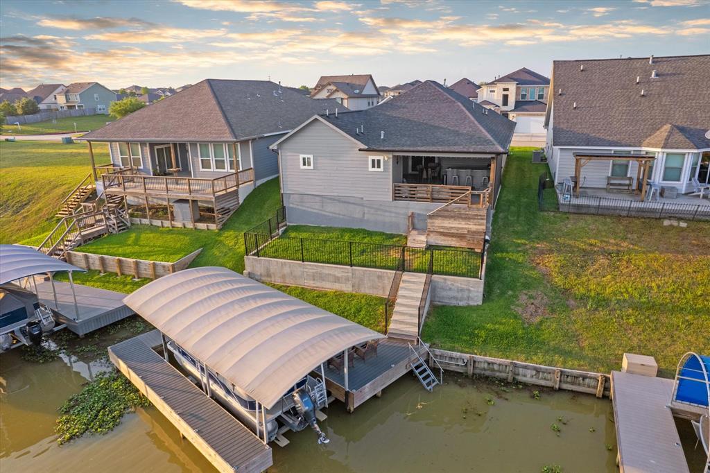 10737 S Lake Mist Lane, Willis, Texas image 37