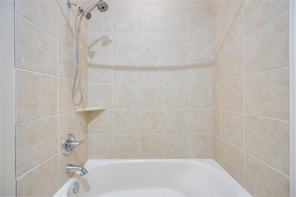 28202 Rippling Brook Lane, Fulshear, Texas image 34