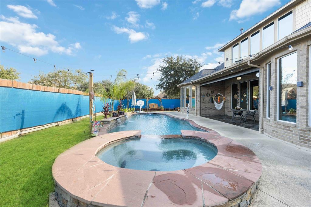 28202 Rippling Brook Lane, Fulshear, Texas image 23