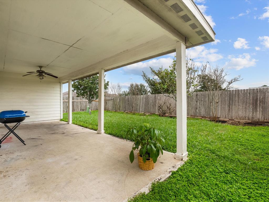 5218 La Rocco Way, Alvin, Texas image 31